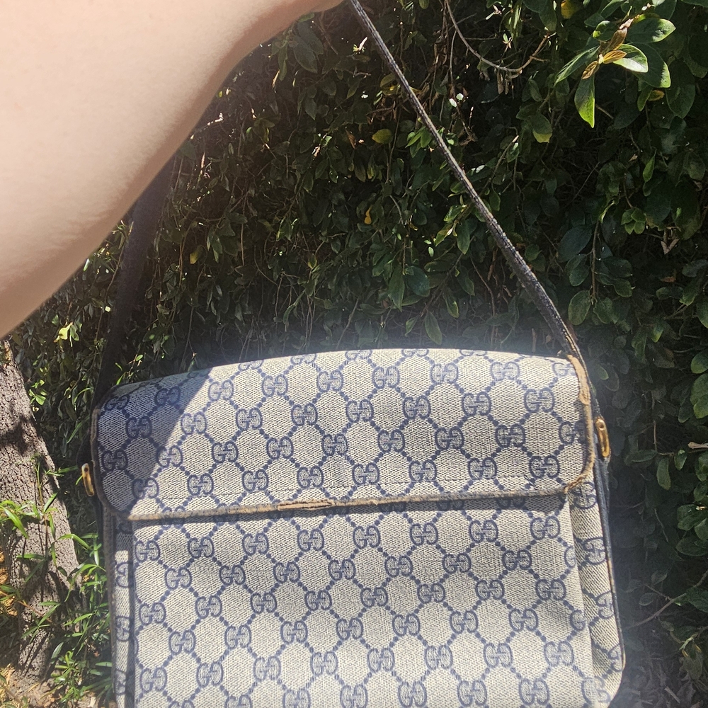 Gucci GG Monogram Canvas Crossbody Bag with Navy and Red Web - Picture 3 of 8